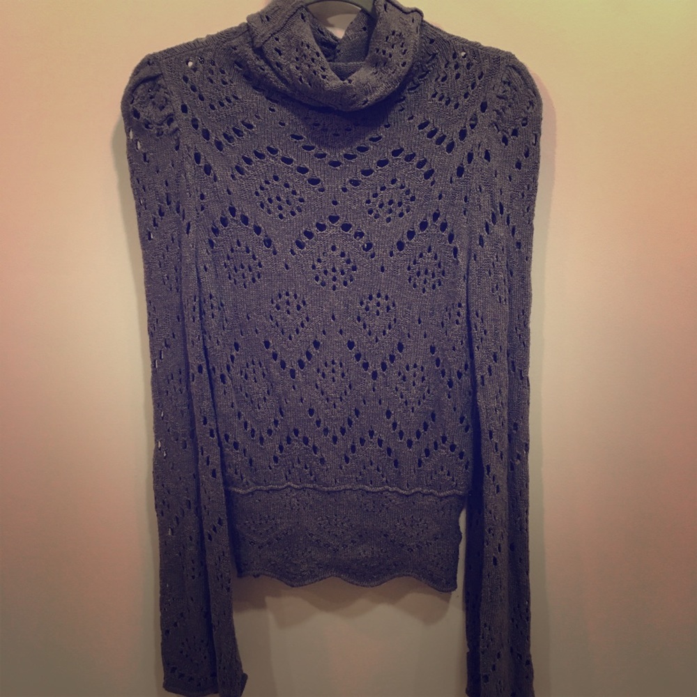 🌻 Free People Crochet Sweater 🌻